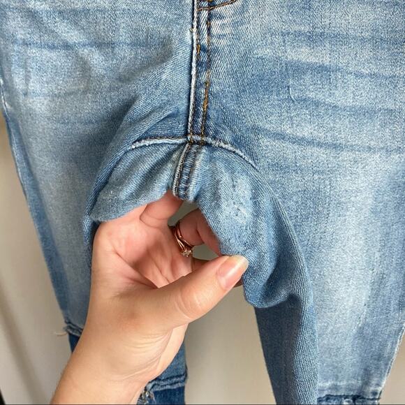 BlankNYC Skinny Classique Crop Patchwork F… - Picture 7 of 7